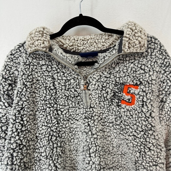 Stamford Connecticut Black Knight Sherpa Quarter Zip Pullover Size XL GRAY - Picture 2 of 10